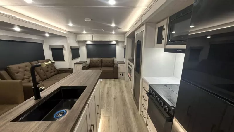 305RLBS Floorplan Main Room